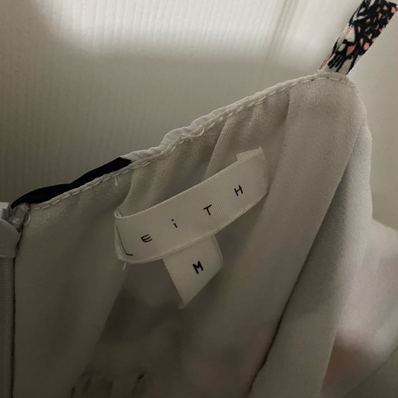 Leith Silk floral jumpsuit - Picture 6 of 7